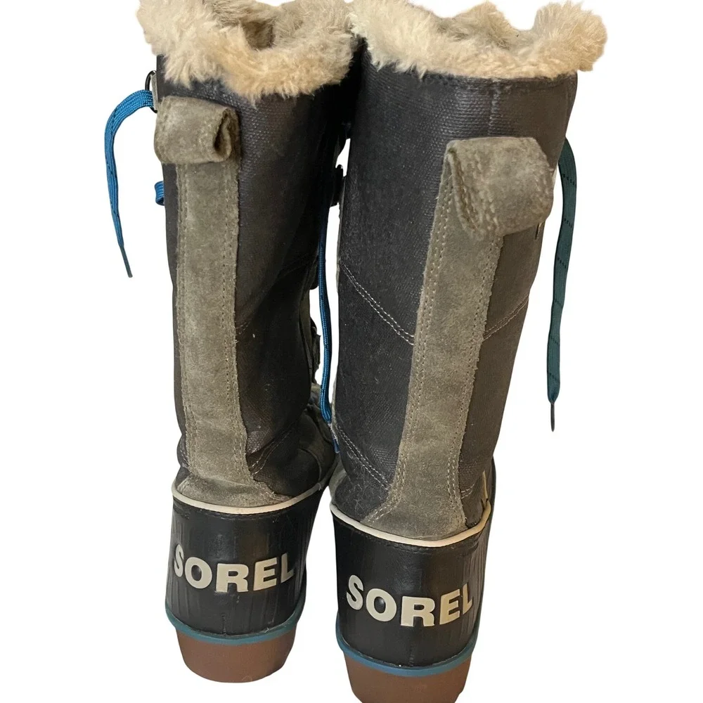 Sorel Women Tivoli High II snow boots blue laces. 7.5 Fur‎ Trim